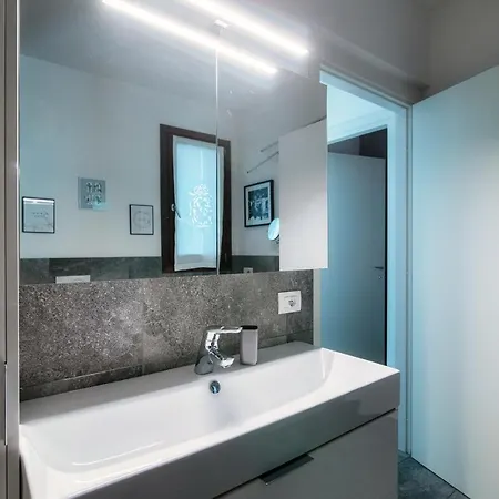 Joivy Luxury Flat & View