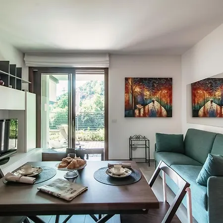Joivy Luxury Flat & View Appartamento